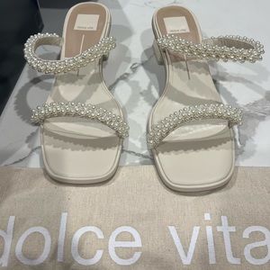 Dolce Vita River Pearl Heels - Size 9.5 - Unworn